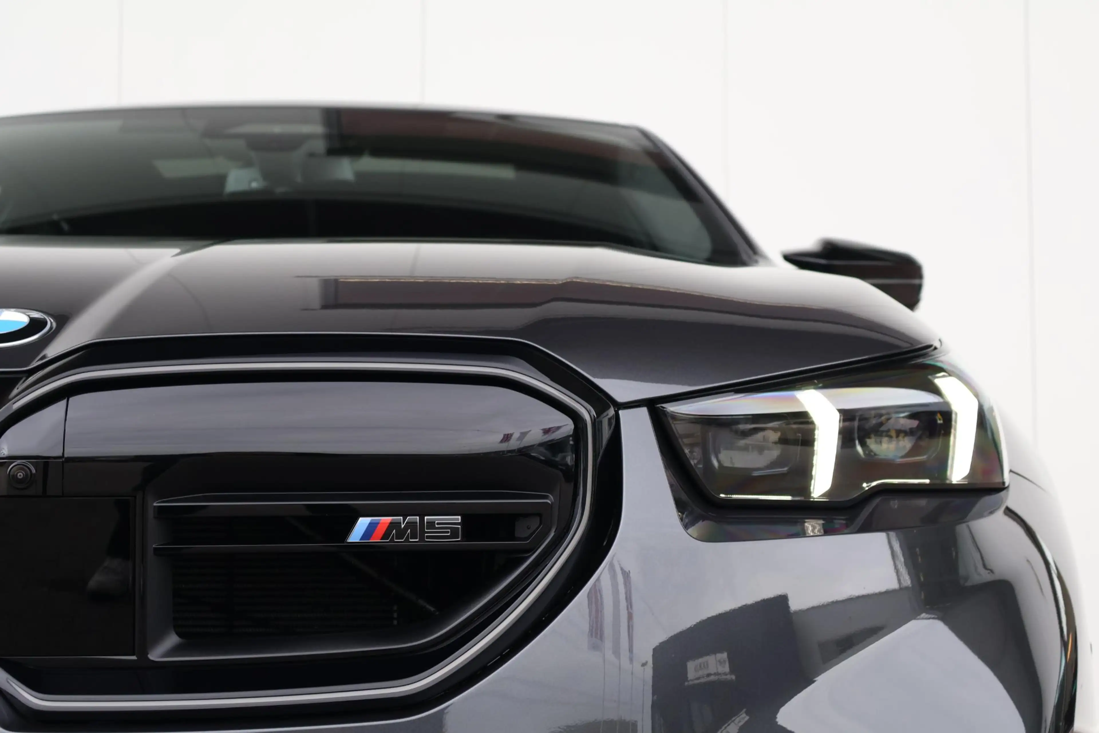 BMW M5 5 Serie Sedan M-Driverspack / Trekhaak / Panoramad — photo 3