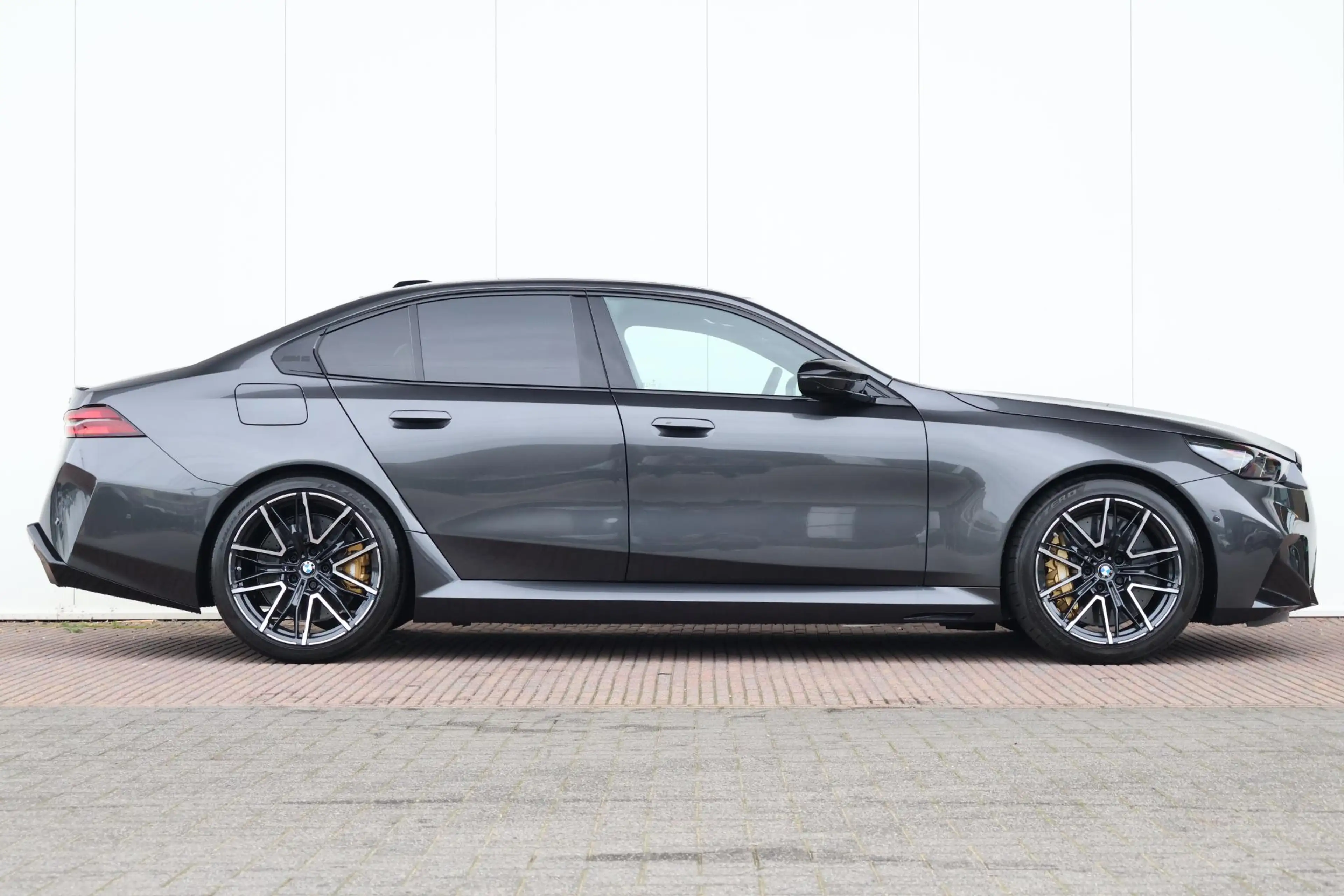BMW M5 5 Serie Sedan M-Driverspack / Trekhaak / Panoramad — photo 5