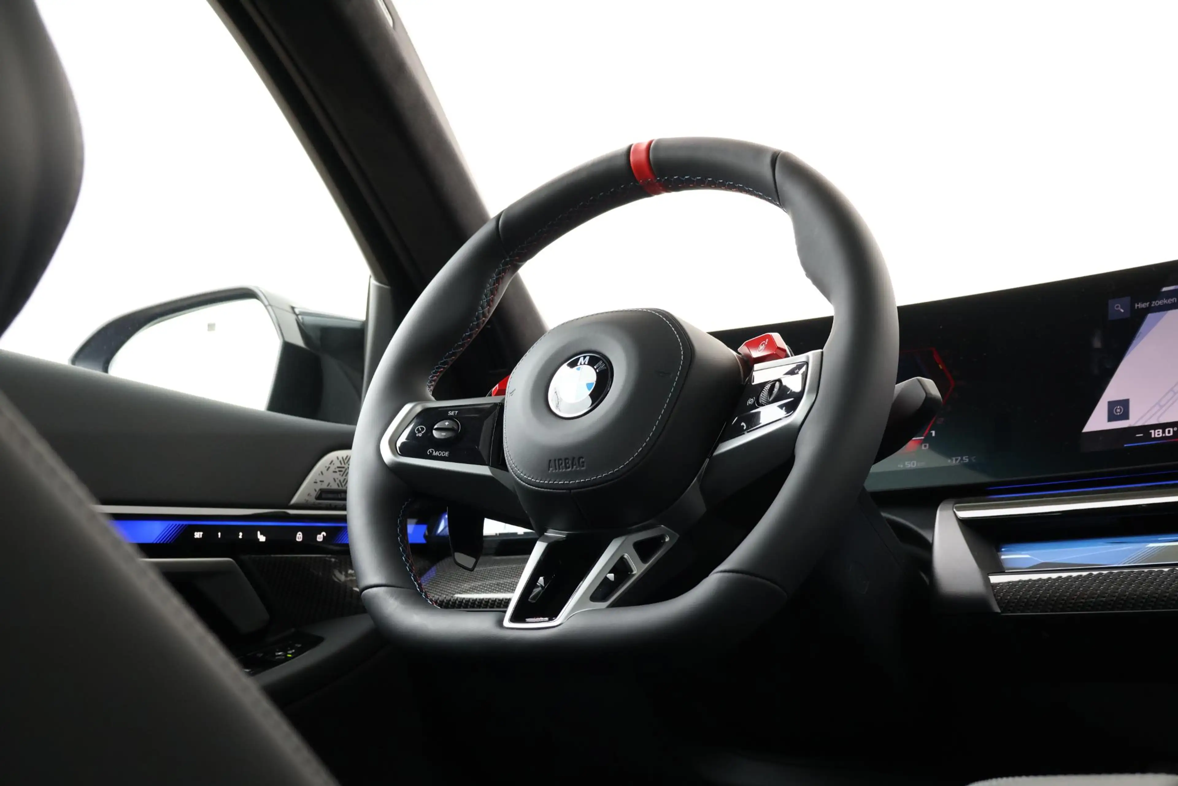 BMW M5 5 Serie Sedan M-Driverspack / Trekhaak / Panoramad — photo 13