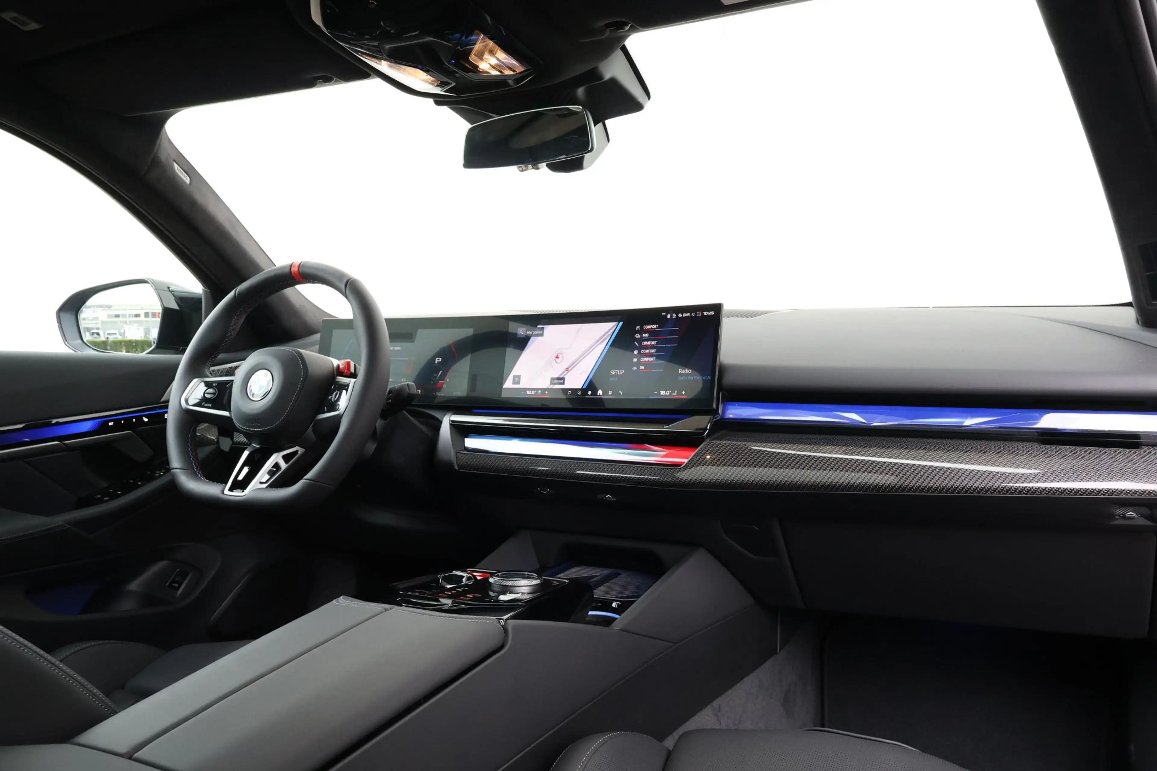 BMW M5 5 Serie Sedan M-Driverspack / Trekhaak / Panoramad — photo 10