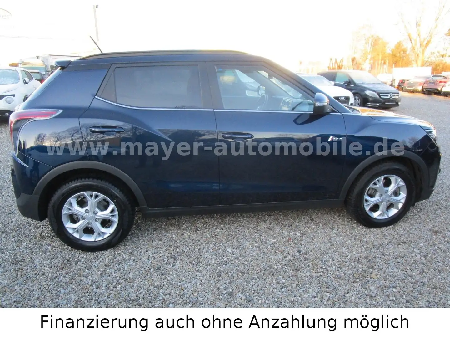 SsangYong Tivoli Quartz 2WD*Navi*Kamera*Apple*DAB*Top* Schwarz - 2
