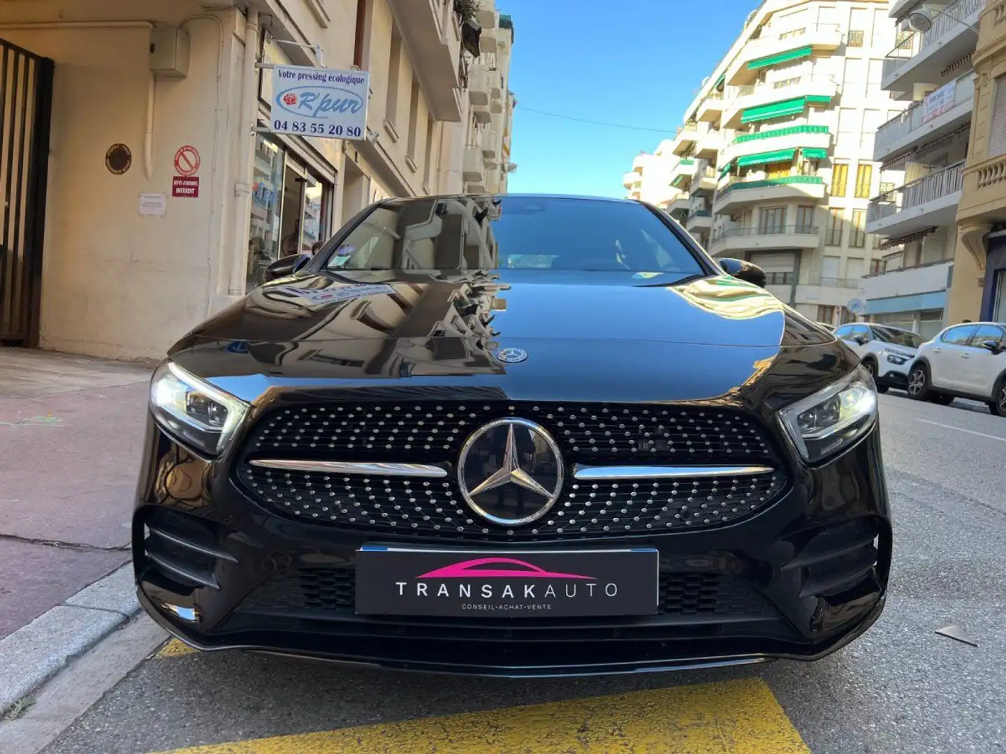 Mercedes-Benz A 250 250 e 1.3l 218 CV AMG Line toit panoramique Noir - 2