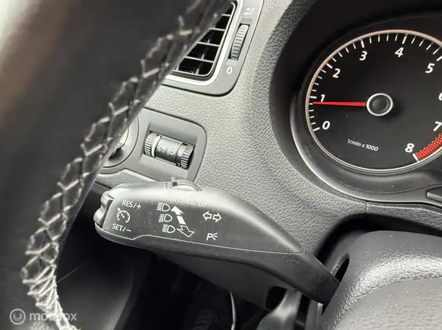 Volkswagen Polo view 17