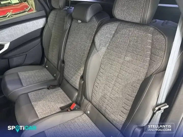 Peugeot 5008 2025, foto 12