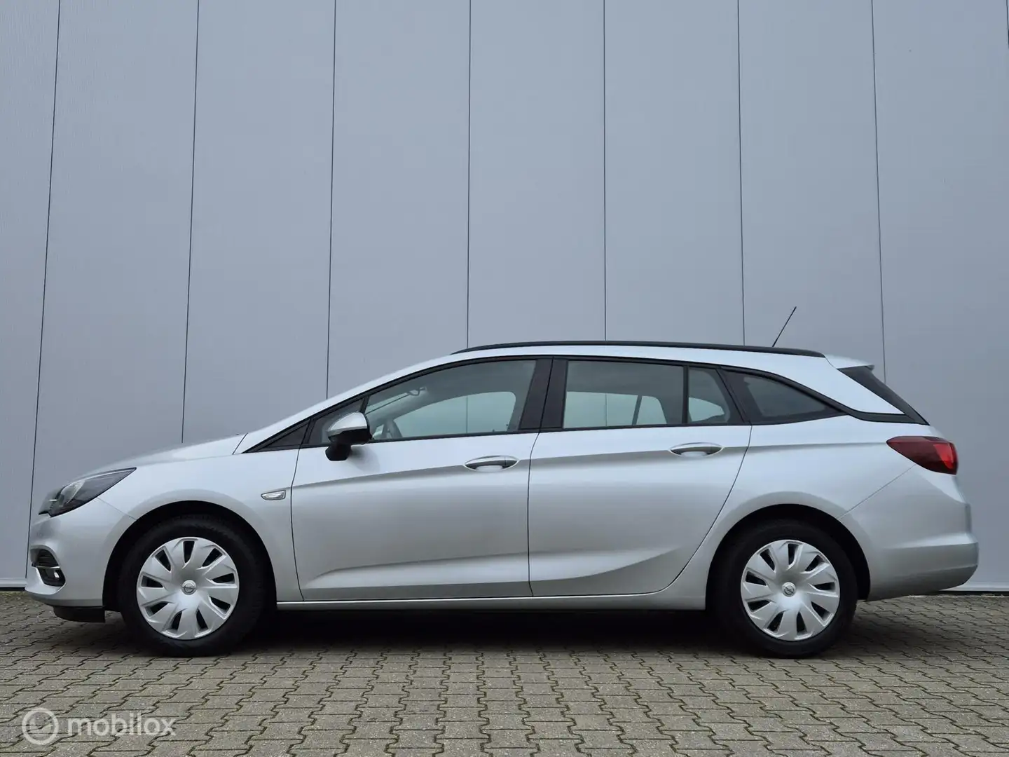 Opel Astra Sports Tourer 1.2 EXECUTIVE/CAMERA/LED/TREKHAAK/CA Gris - 2