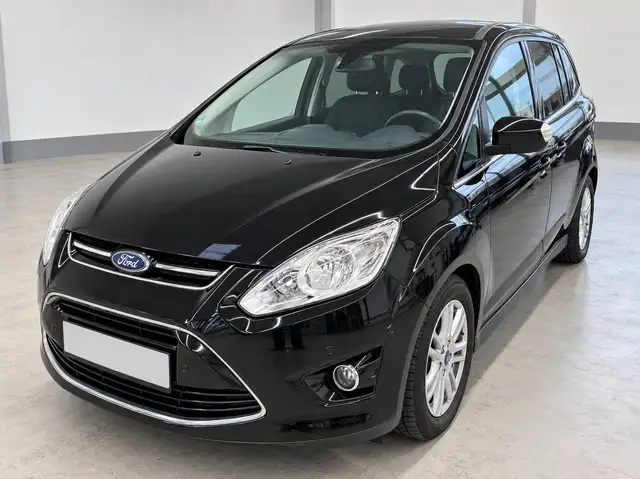 Ford Grand C-Max Titanium Klima Selbstlenkendes Parksystem PDC v+h Navigation Tempomat