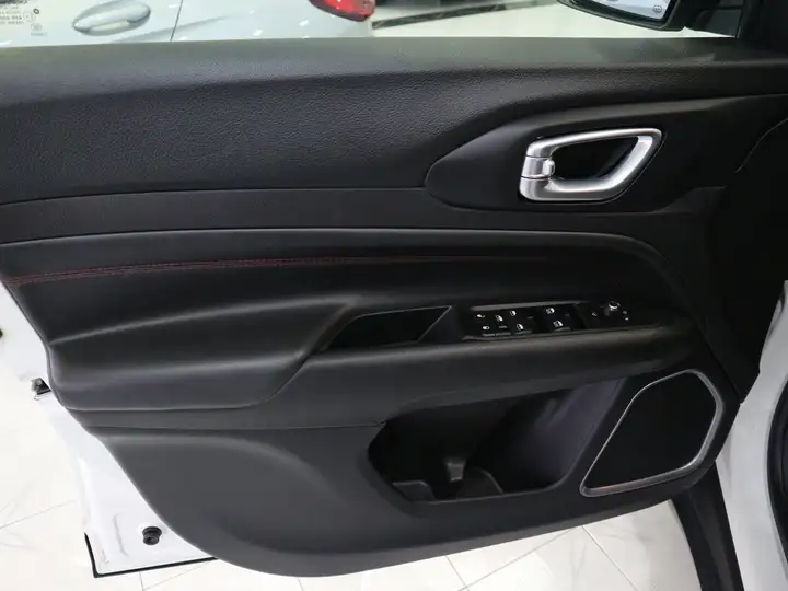 Jeep Compass 1.3 PHEV Trailhawk AT AWD 2022, foto 12