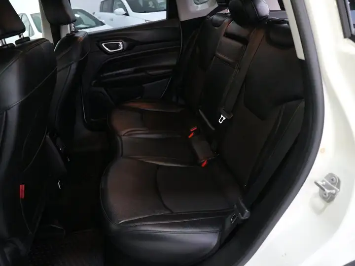 Jeep Compass 1.3 PHEV Trailhawk AT AWD 2022, foto 23