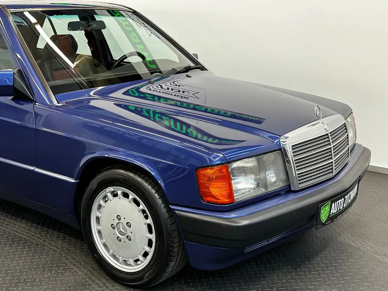 Mercedes-Benz 190 E 2.3 /AVANTGARDE AZZURRO/LIMITED 1 OF 950, foto 9