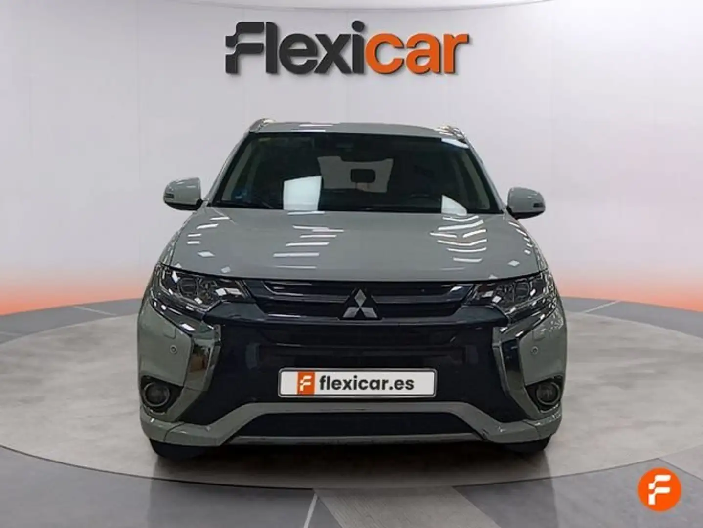 Mitsubishi Outlander PHEV Kaiteki 4WD Blanco - 2