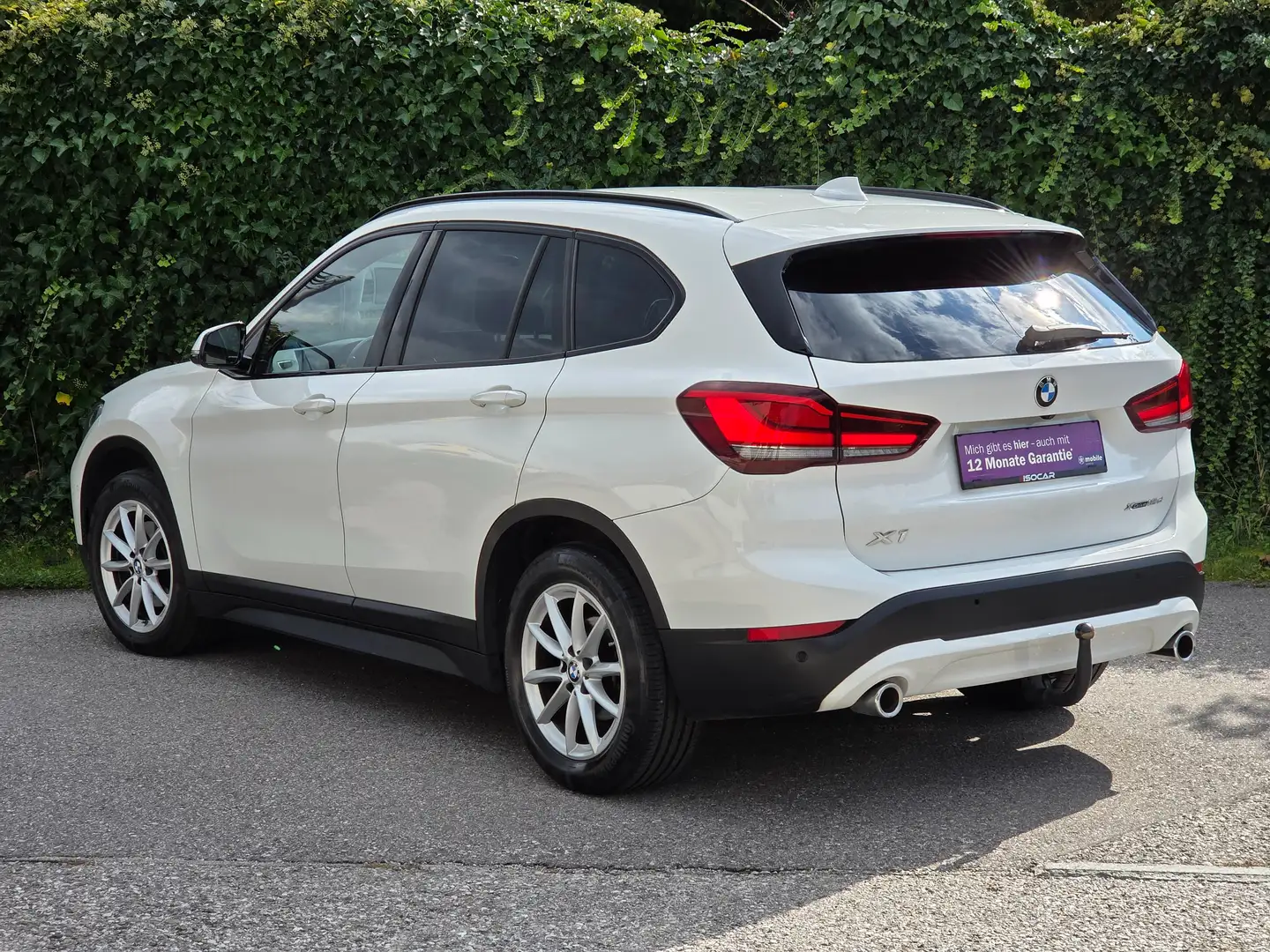 BMW X1 xDrive18d / 1HAND / AMBIENTE / M-LENKRAD / HEAD-UP Weiß - 2