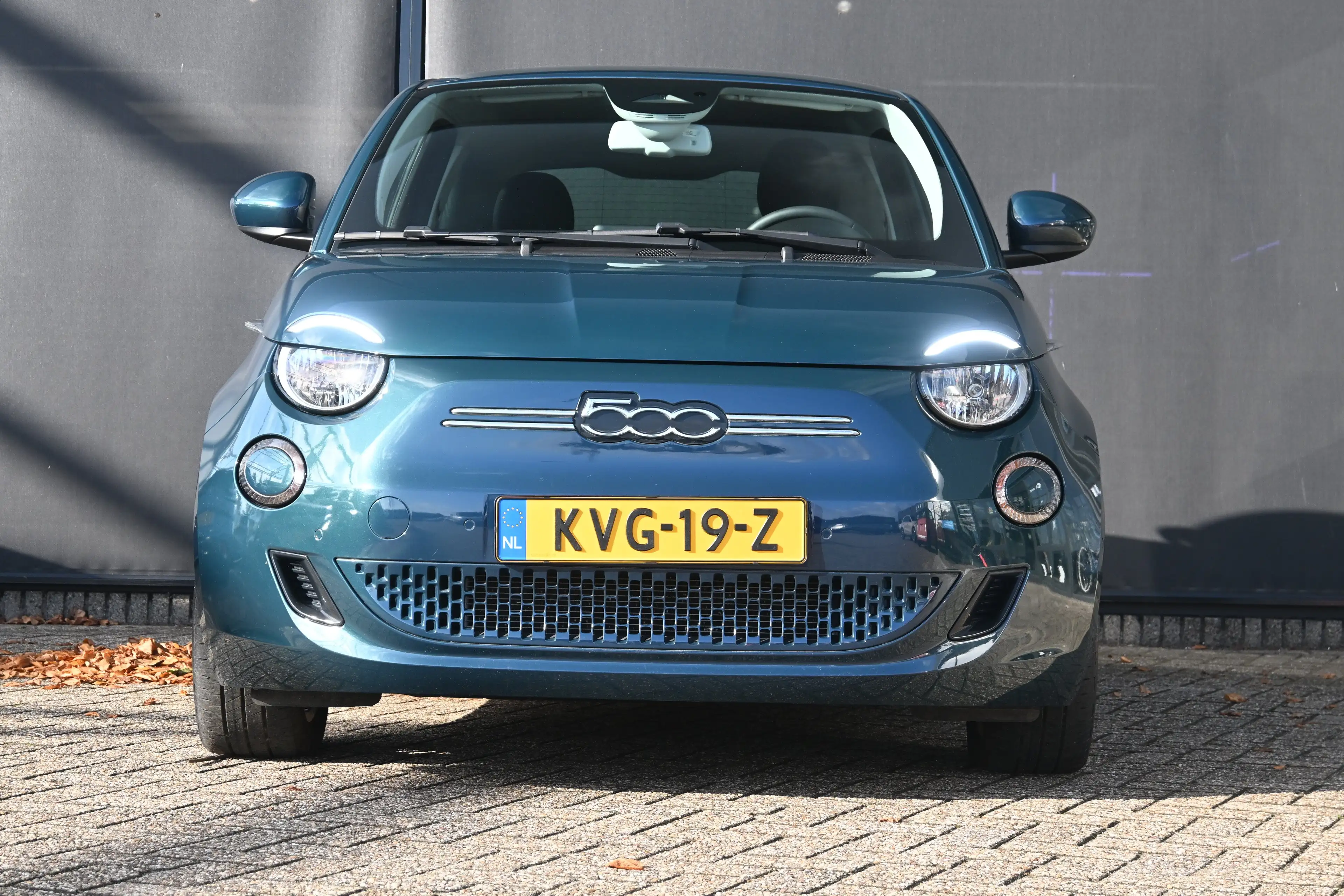 Fiat 500e Icon 42kWh 97,65%SOH! | Navi by App | Achteruitrij — photo 5