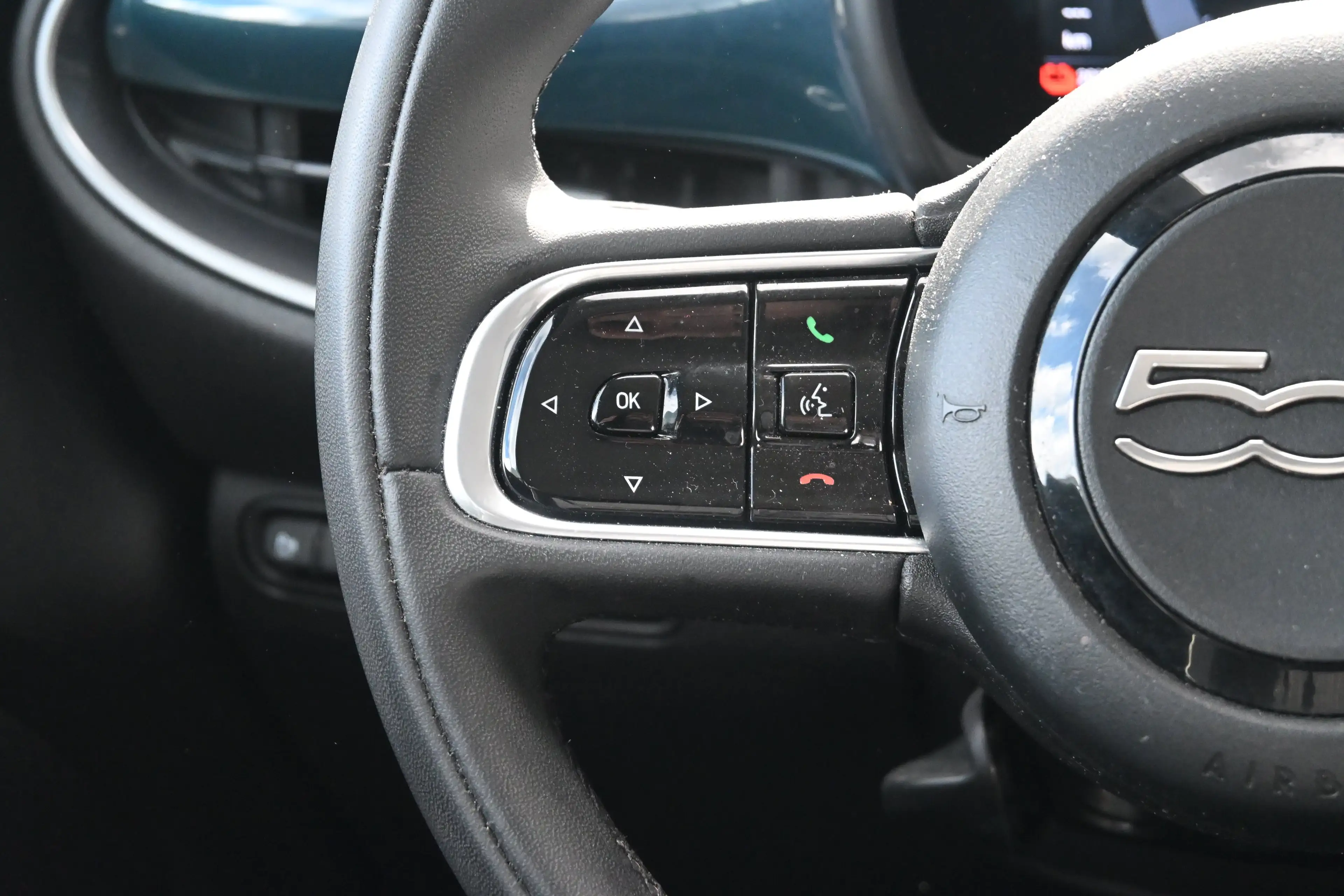 Fiat 500e Icon 42kWh 97,65%SOH! | Navi by App | Achteruitrij — photo 12