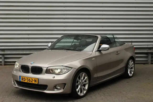 BMW 120 1-serie Cabrio 120i 170pk High Executive AUTOMAAT