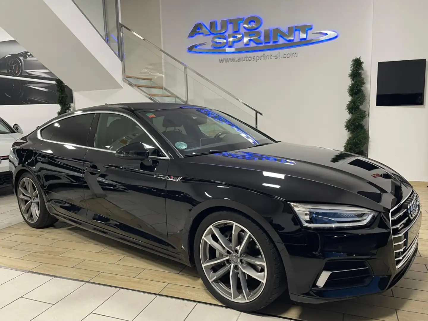 Audi A5 Sportback 3.0TDI Sport quattro S-T 160kW Schwarz - 2