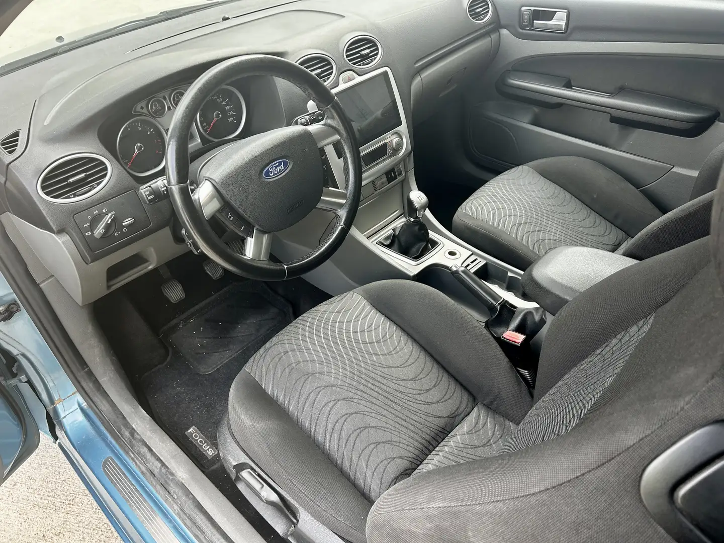 Ford Focus CC C.C. 1.6 Trend - 2