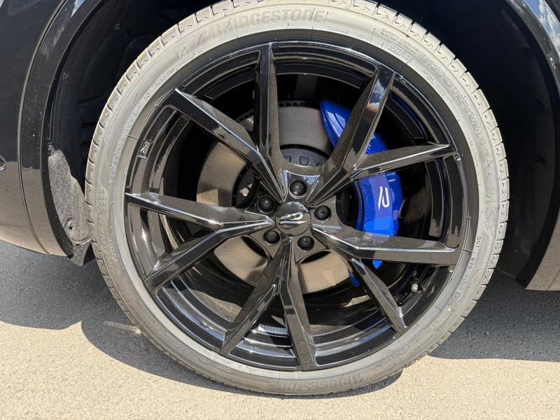 Volkswagen Touareg R eHybrid TSI 4M. Final Edition — photo 6