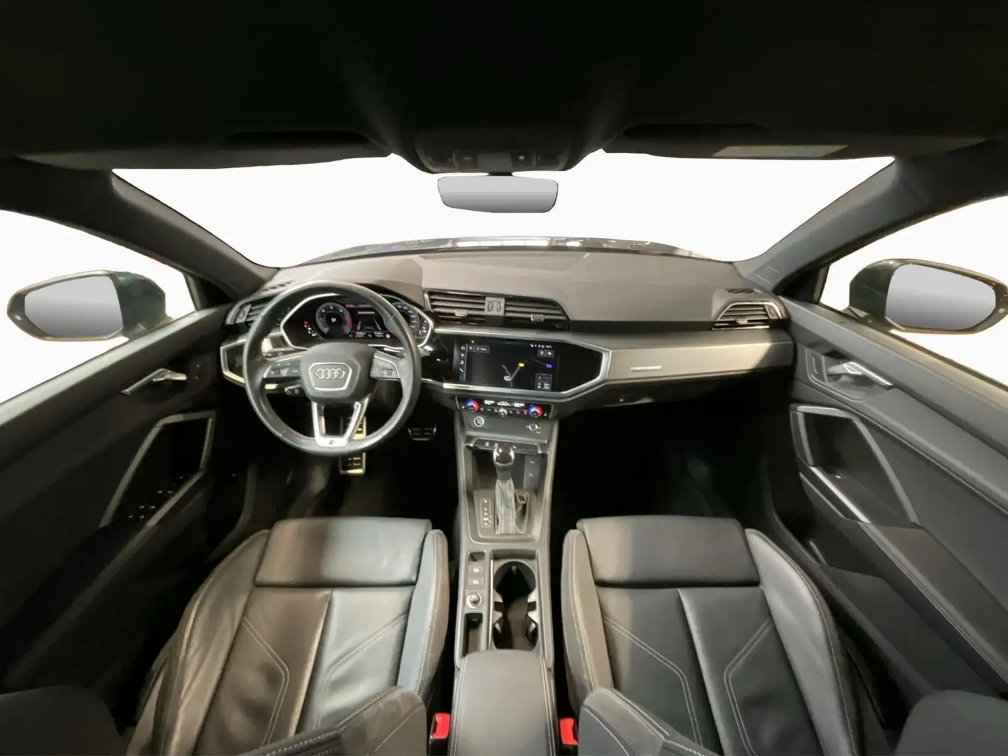 Audi Q3 S-Line+40TDI+Quattro+S-Tronic Grau - 2