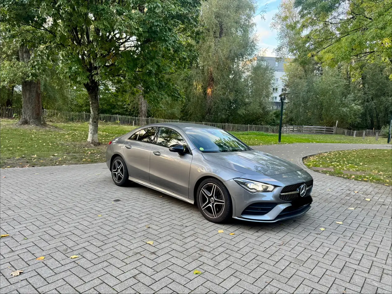 Mercedes-Benz CLA 180