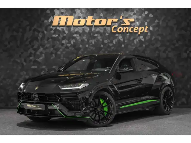 Lamborghini Urus V8 - NERO HELENE / VERDE