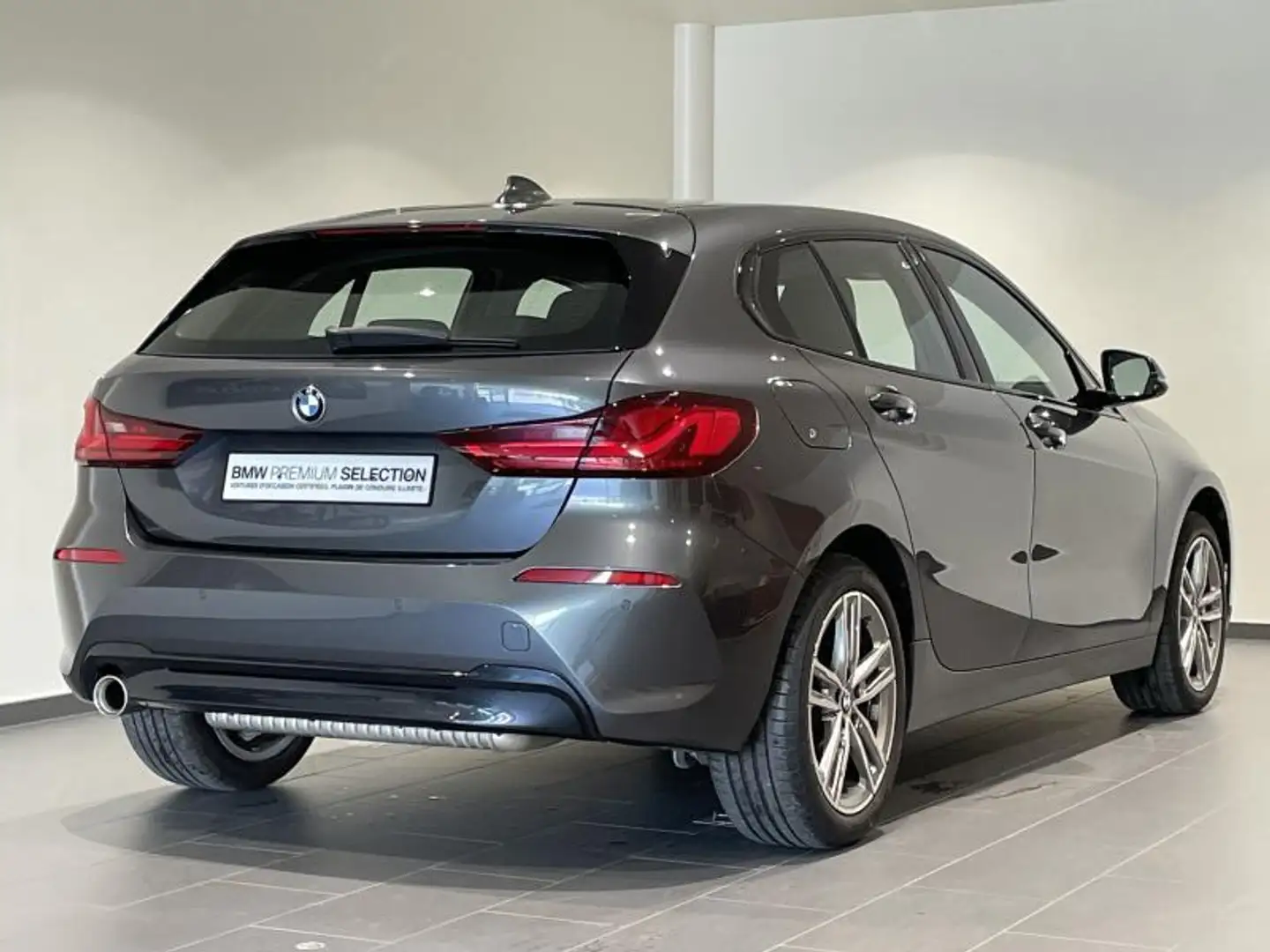 BMW 118 Hatch Grau - 2