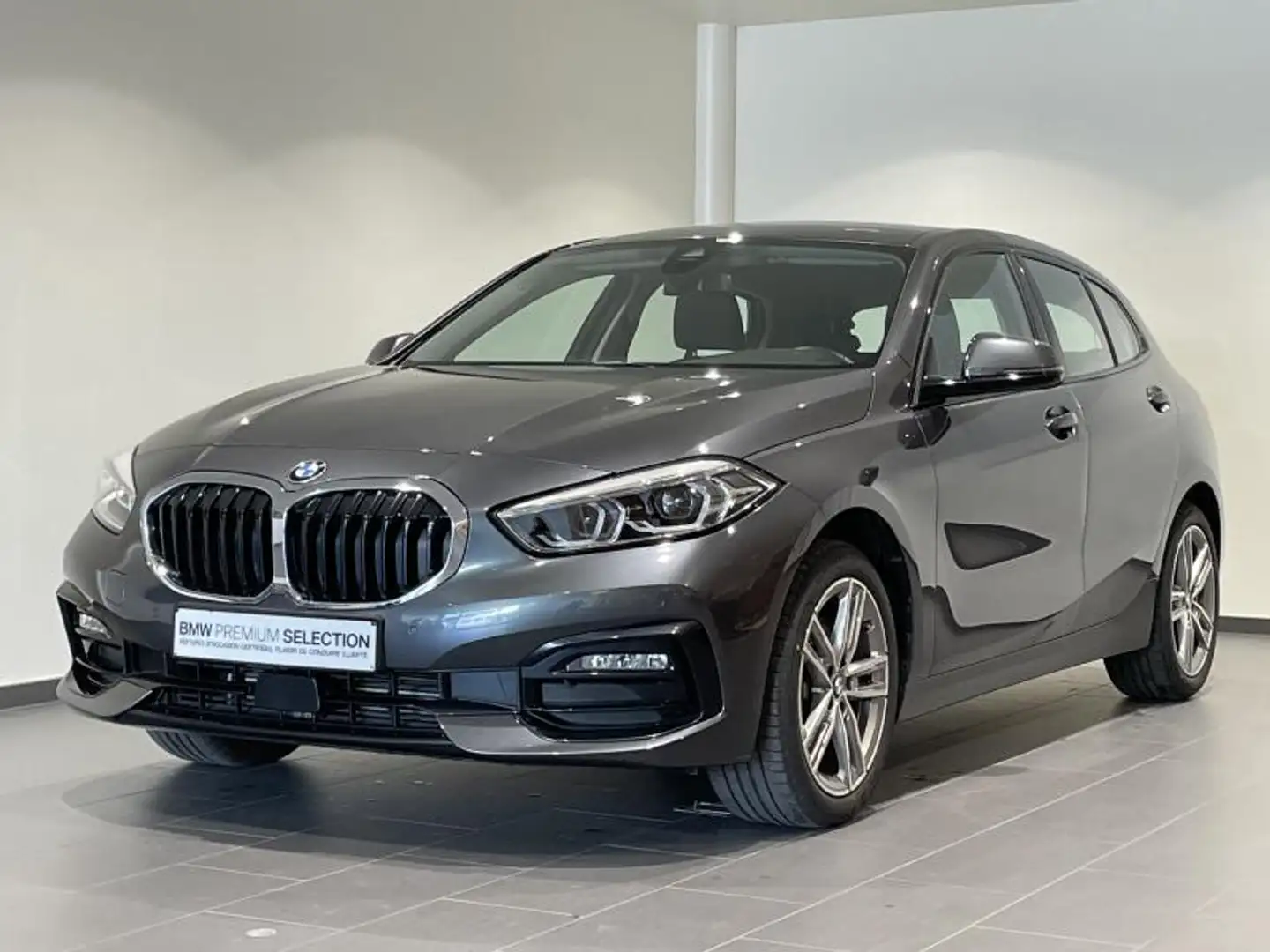 BMW 118 Hatch Grau - 1