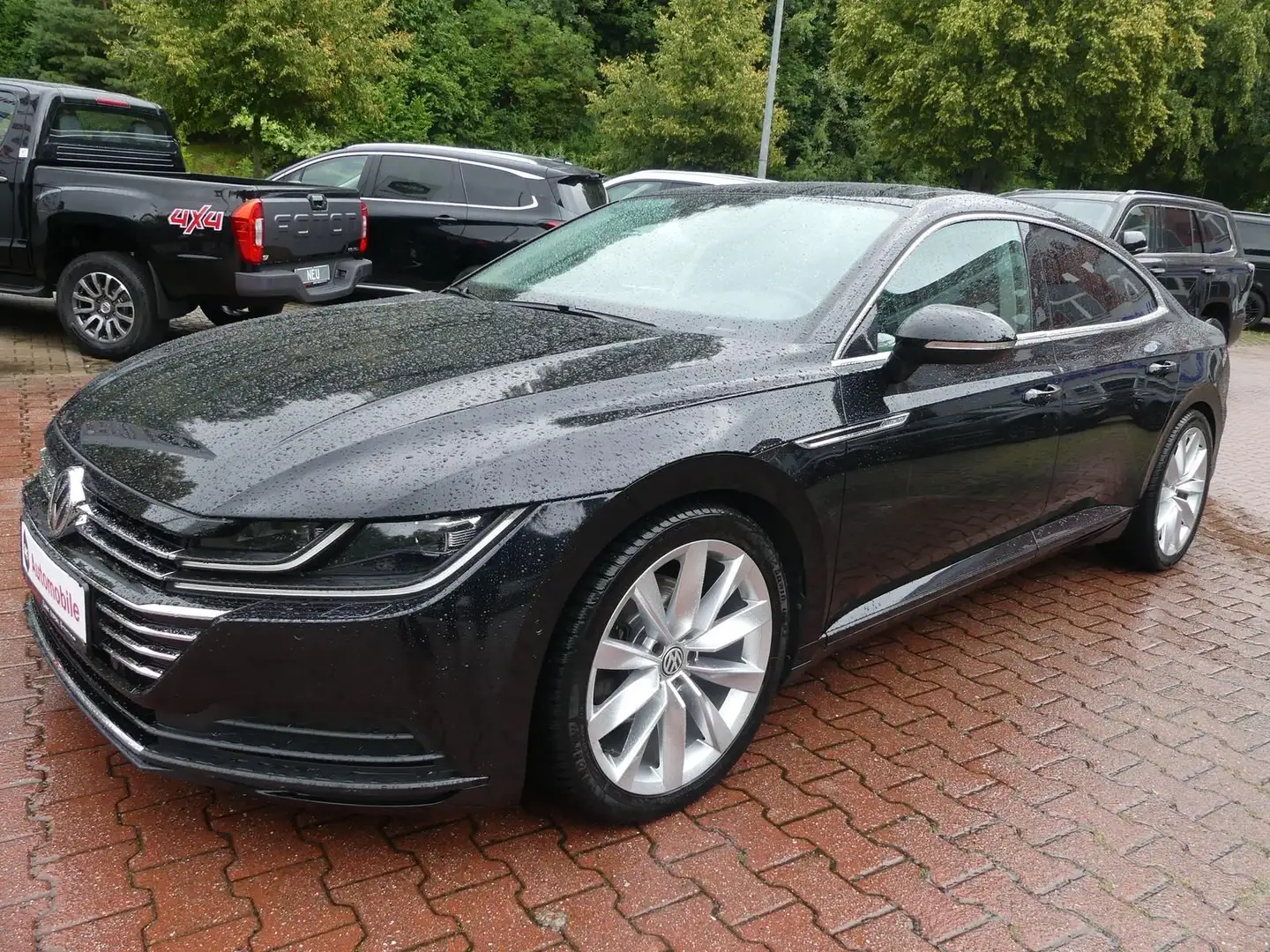 Volkswagen Arteon 1.5 TSI*DSG*Klima*SHZ*Navi*LED*Kam*Pano Noir - 1