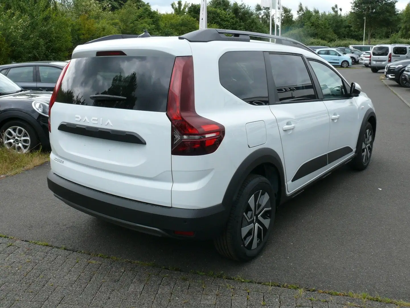 Dacia Jogger Expression,Klimaauto,Sitzheizung,PDC,Car- Alb - 2