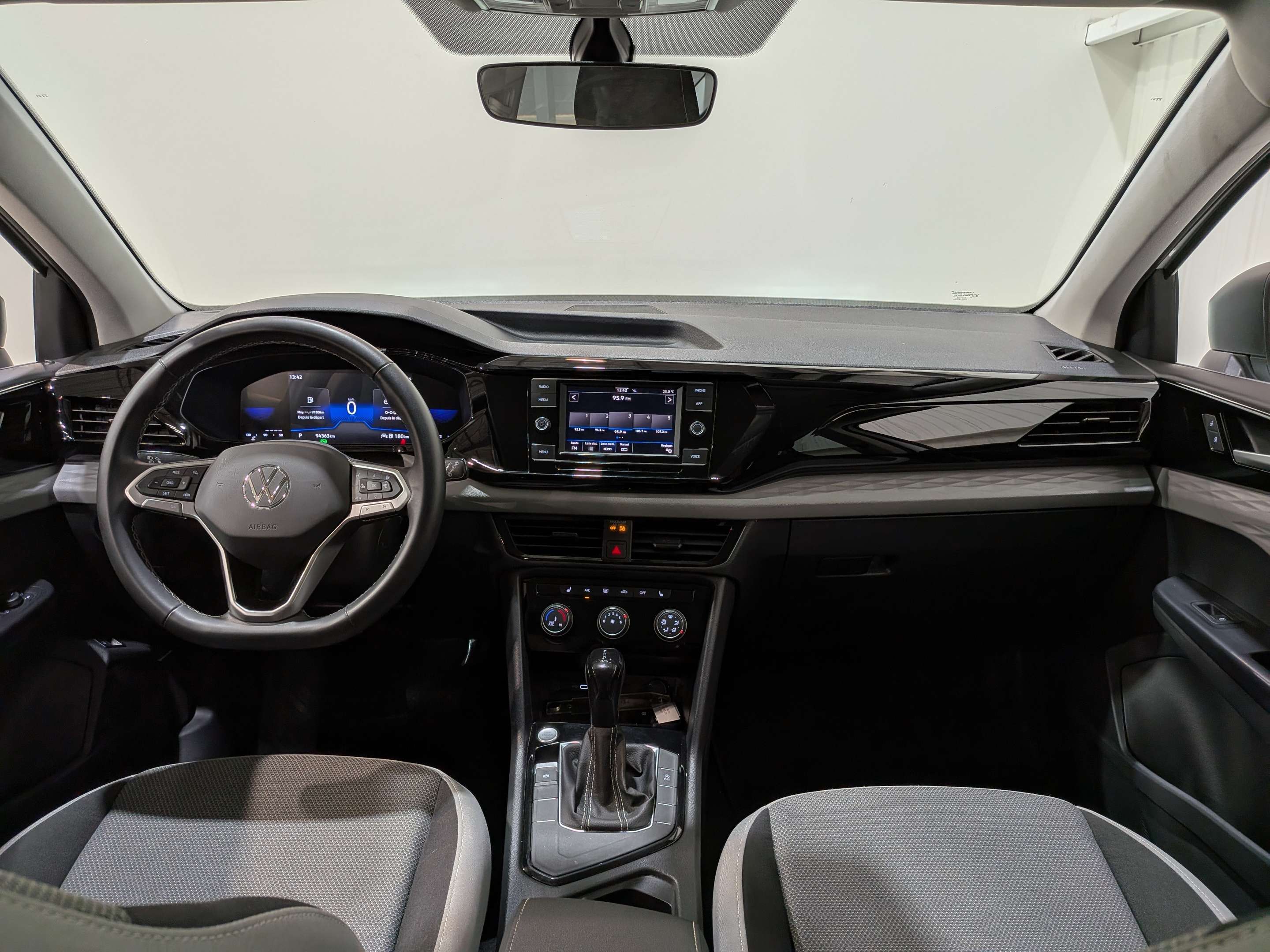 Volkswagen Taos 2023