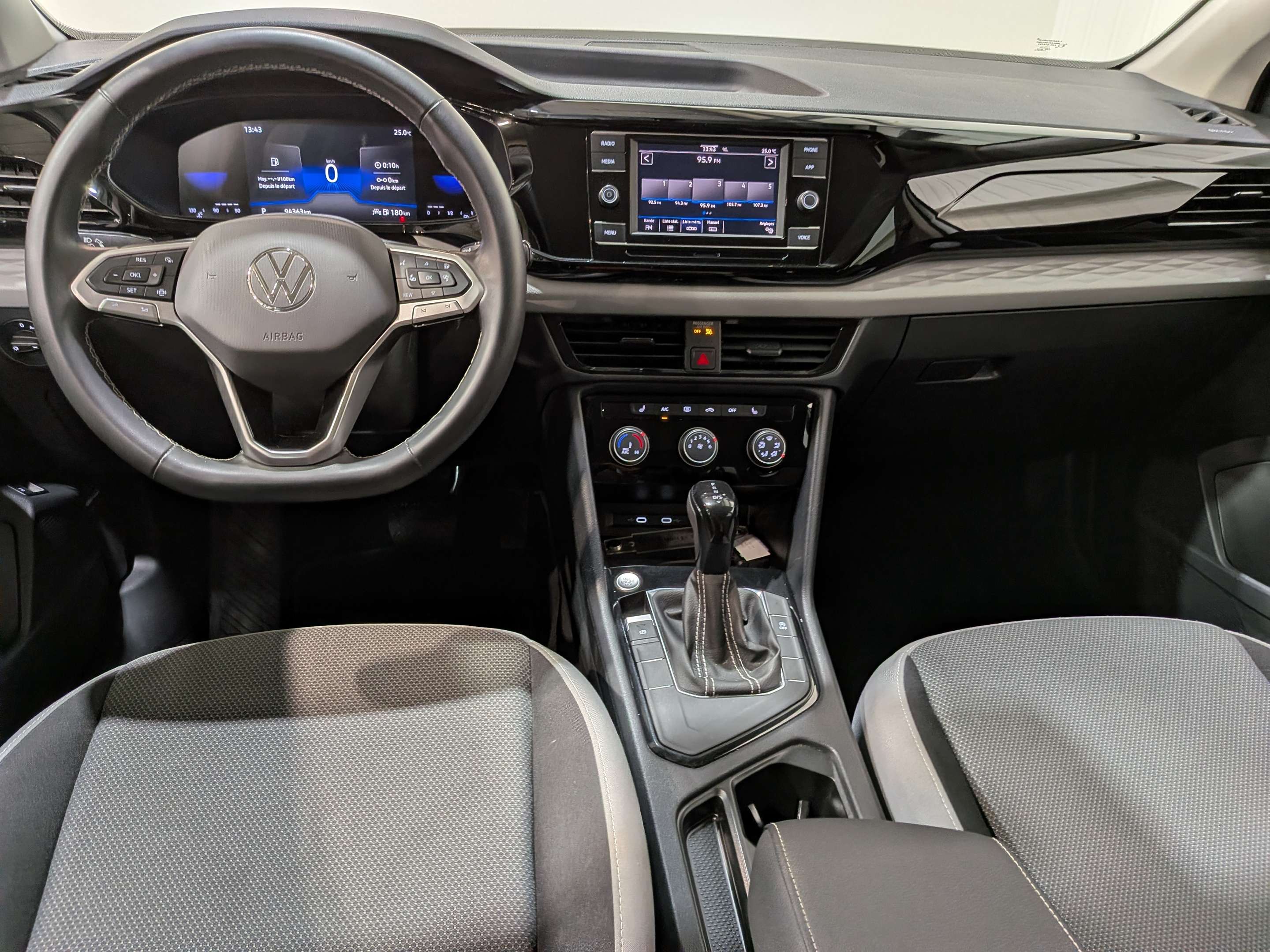 Volkswagen Taos 2023