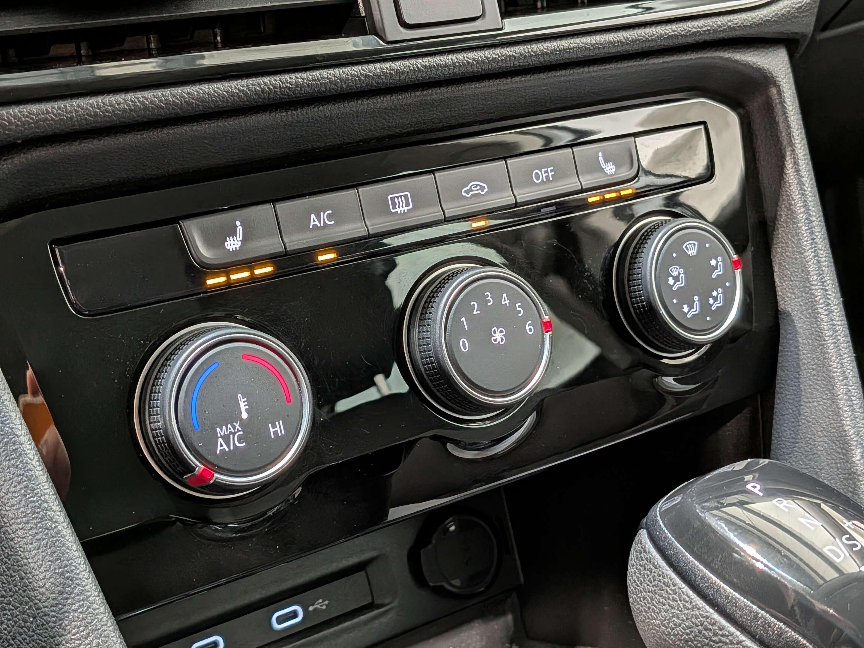 Volkswagen Taos 2023