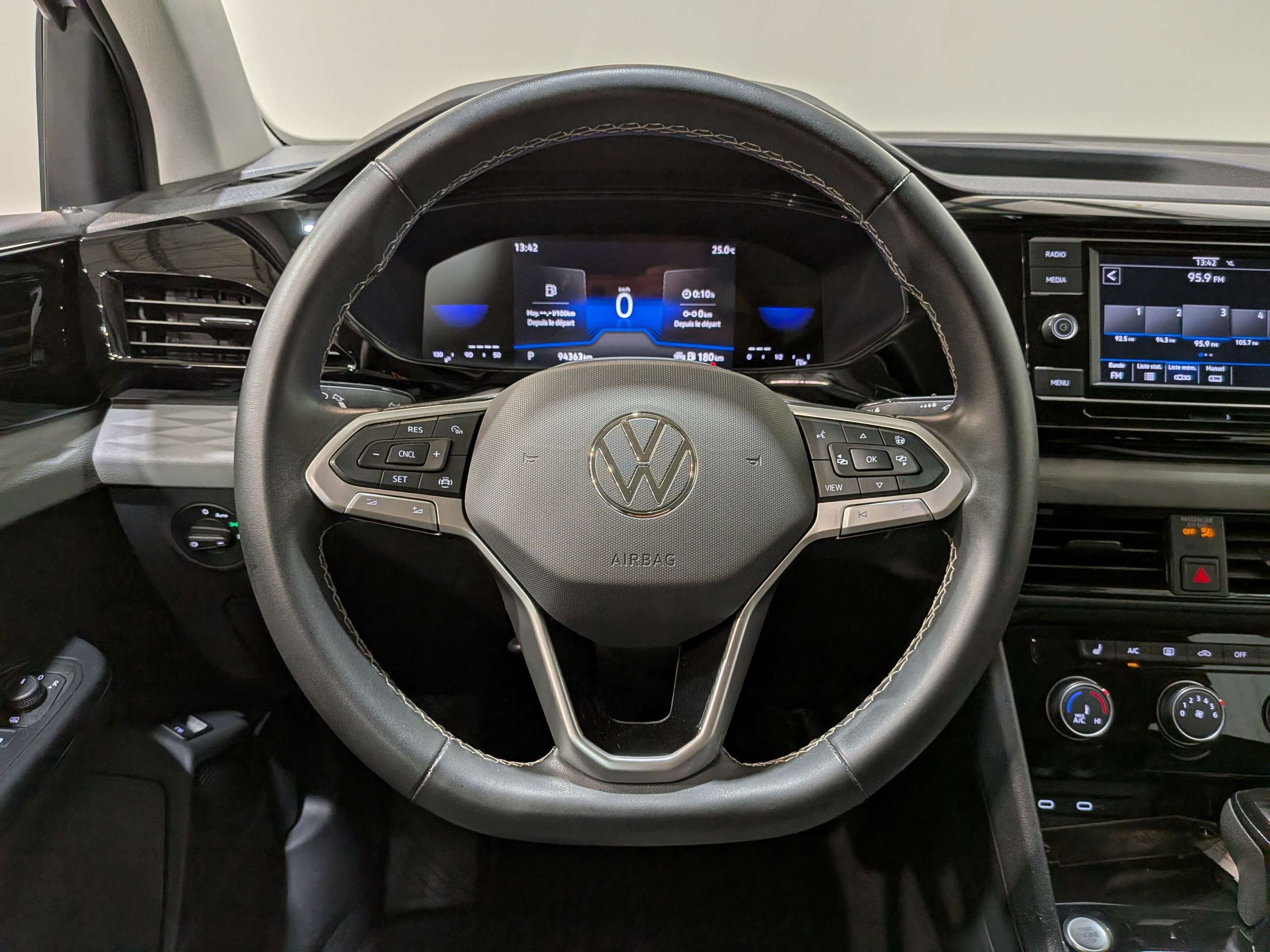 Volkswagen Taos 2023