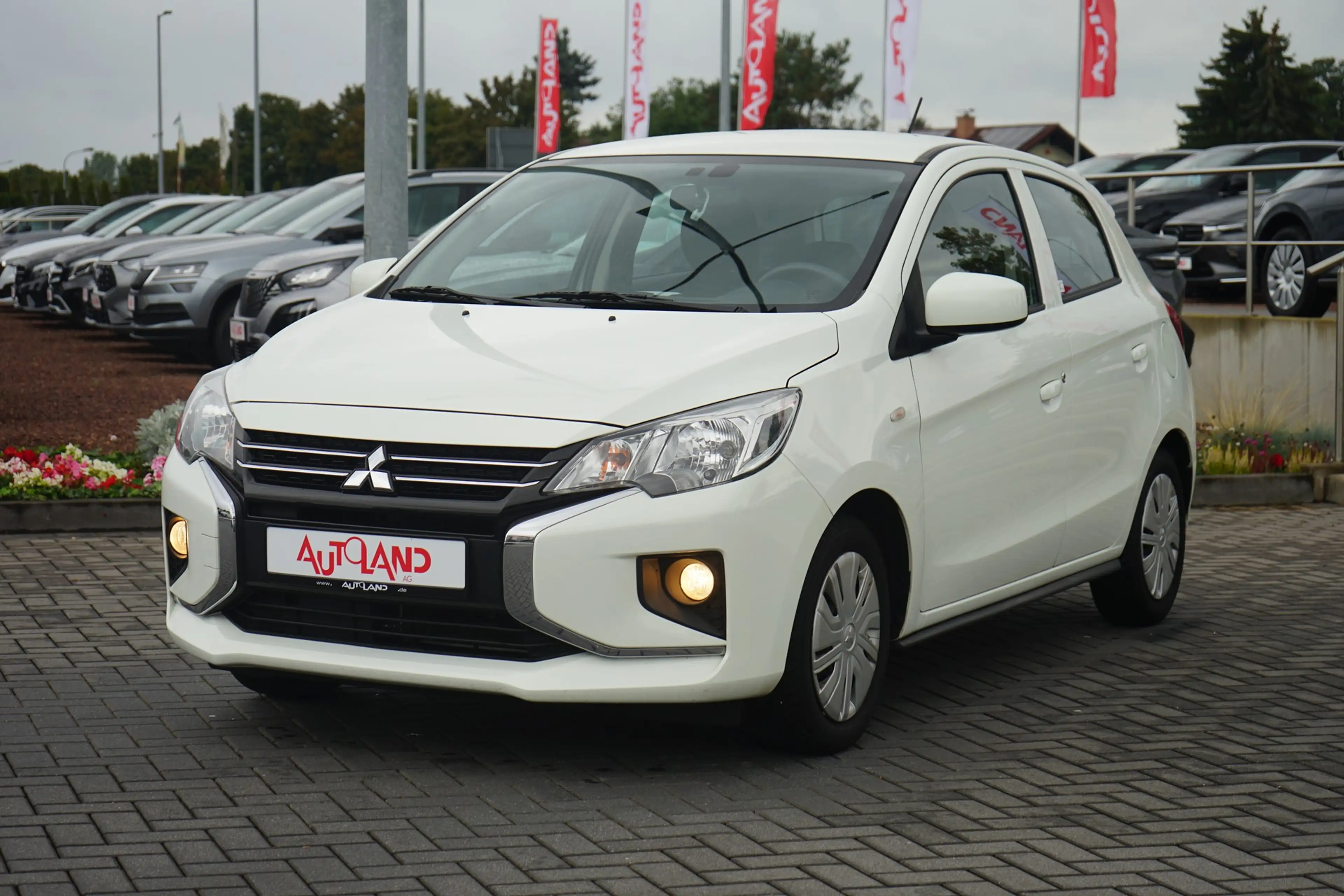 Mitsubishi Space Star 1.2 Select DAB Klima Bluetooth — photo 2