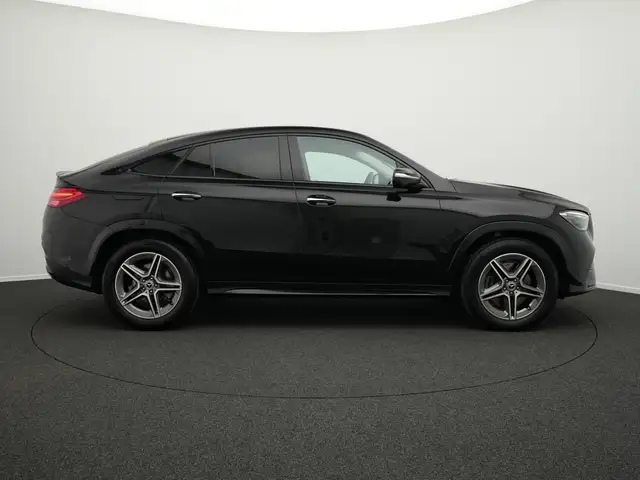 Mercedes-Benz GLE view 5