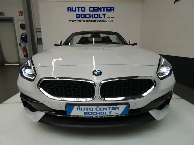 Bmw Z4 Roadster sDrive 20 i Advantage*Navi*Leder*PDC