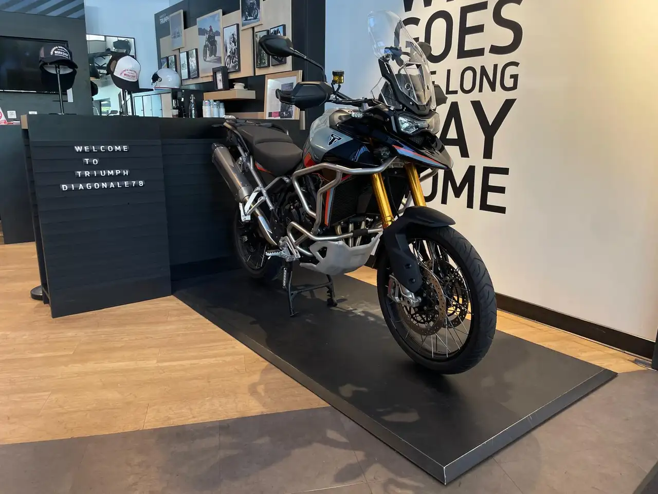 Triumph Tiger 900