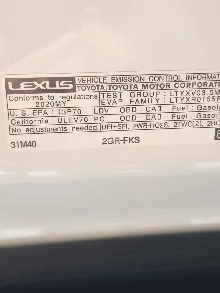 Lexus IS снимка Lexus IS