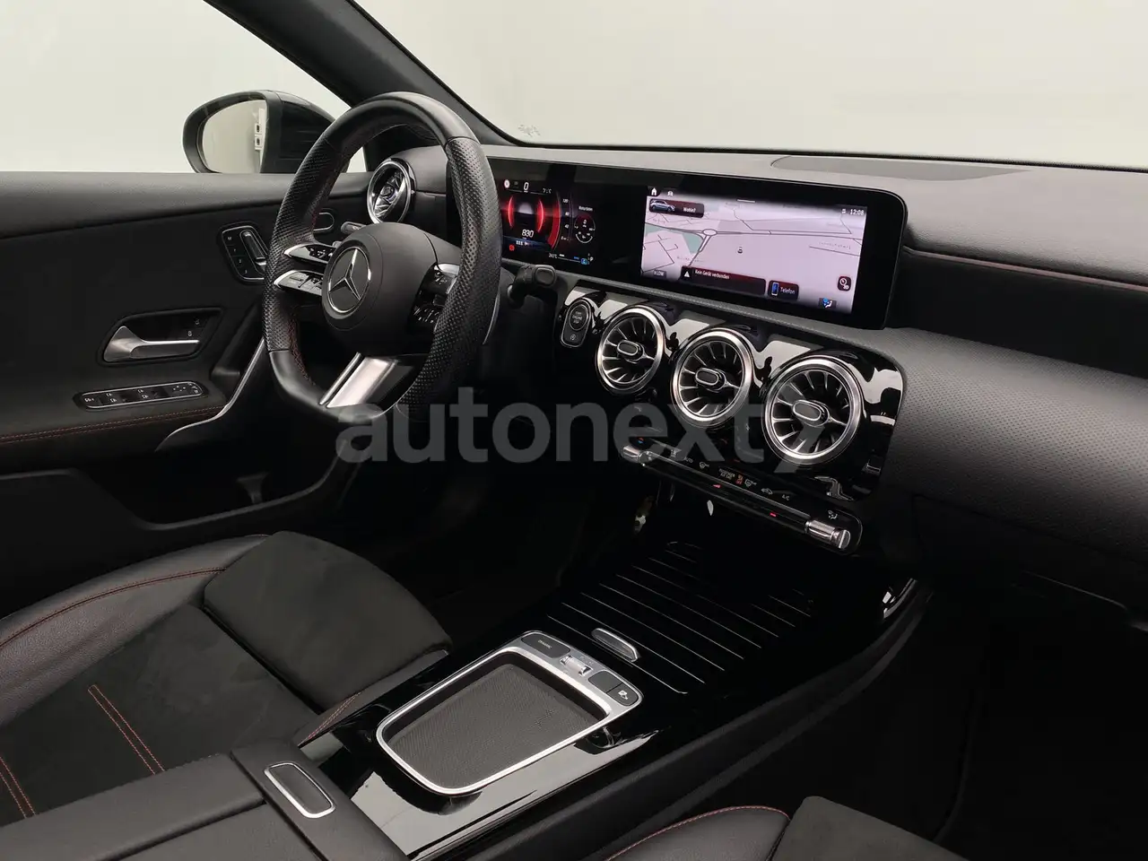 Mercedes-Benz A-Class *2x AMG Line+Night* PANO+Multibeam (3970), миниатюра 16