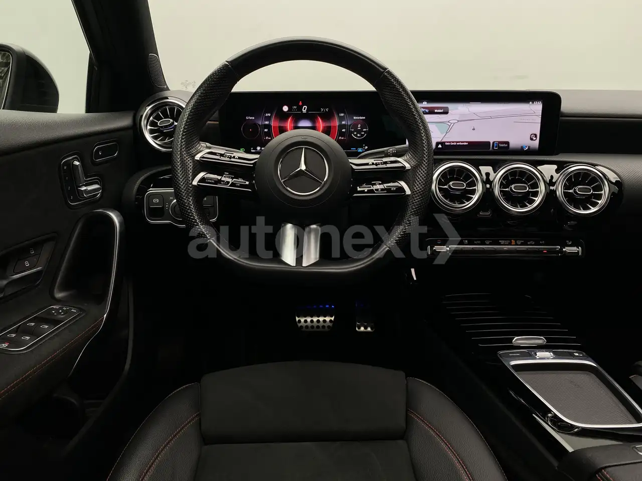 Mercedes-Benz A-Class *2x AMG Line+Night* PANO+Multibeam (3970), миниатюра 2