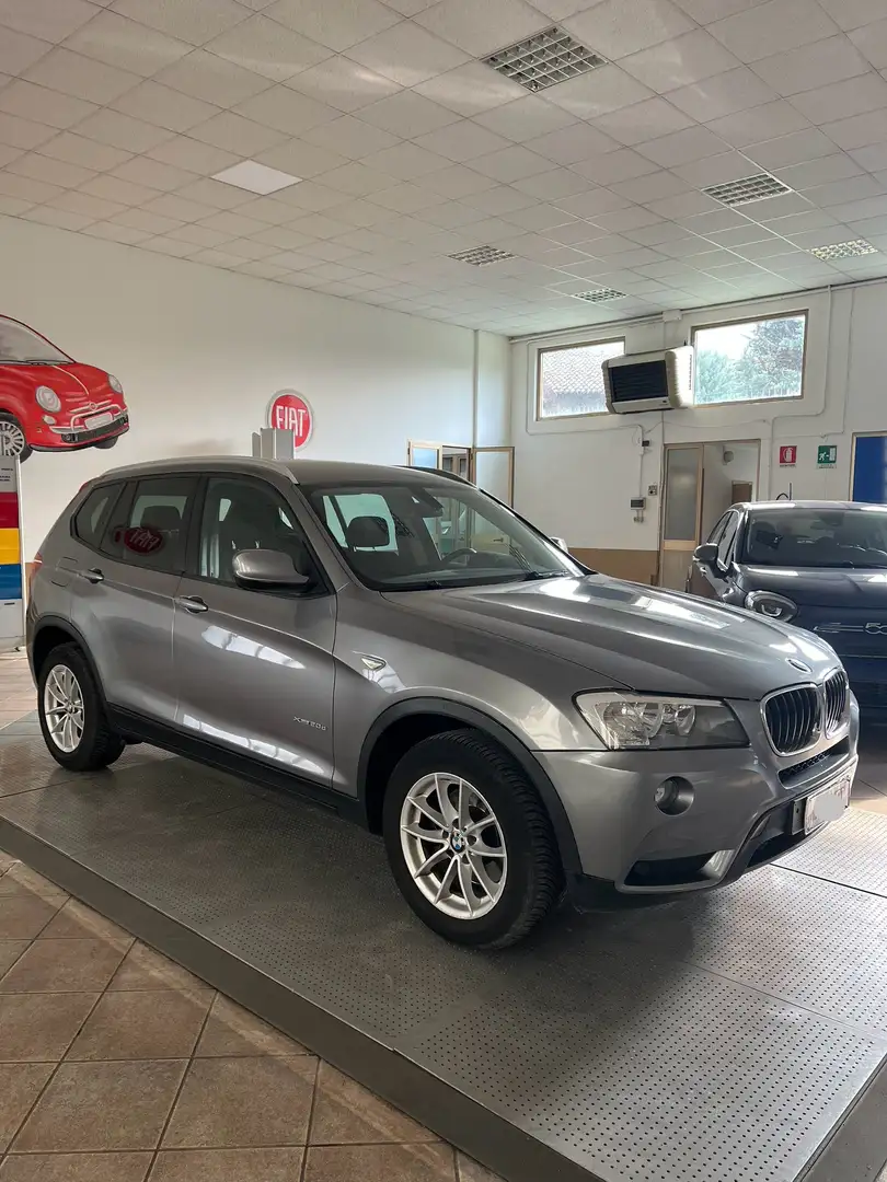 BMW X3 xdrive20d Futura - 2
