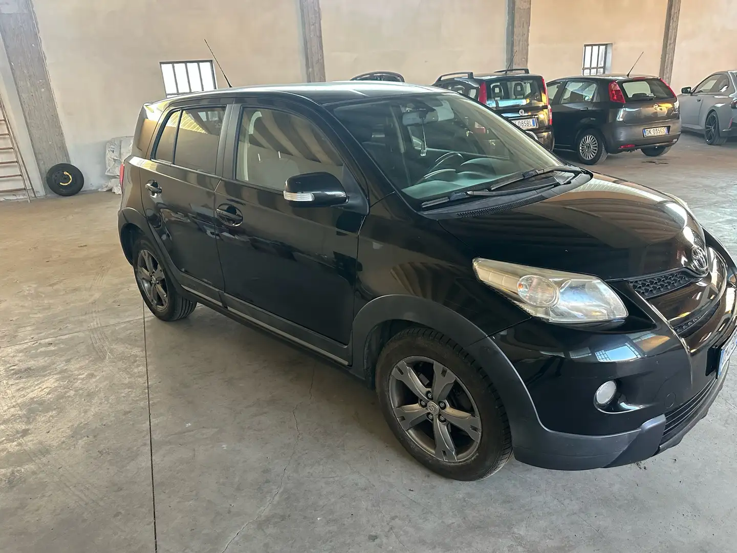 Toyota Urban Cruiser 1.4 d-4d Active X Awd - 2