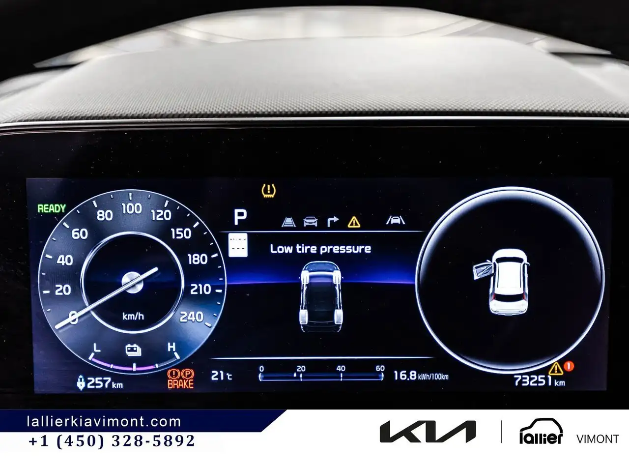 Kia Niro снимка Kia Niro