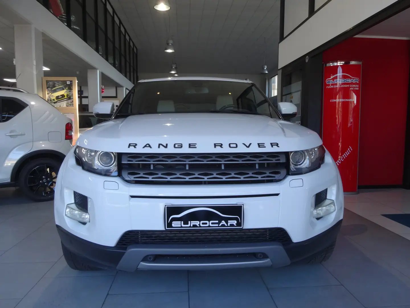 Land Rover Range Rover Evoque 5p 2.2 td4 Dynamic 150cv Weiß - 1