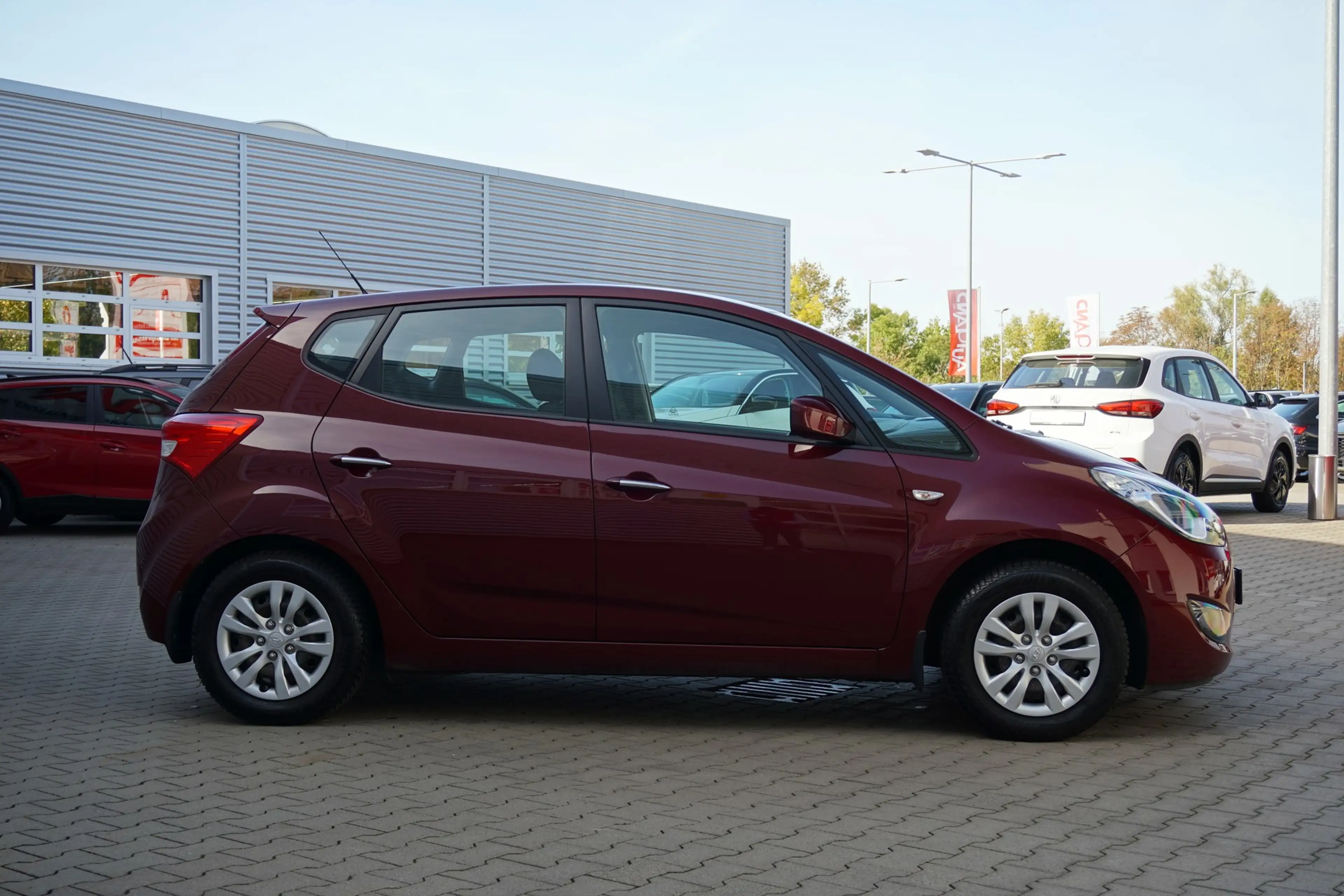 Hyundai iX20 1.4 blue Style AHK Klima USB AUX — photo 5