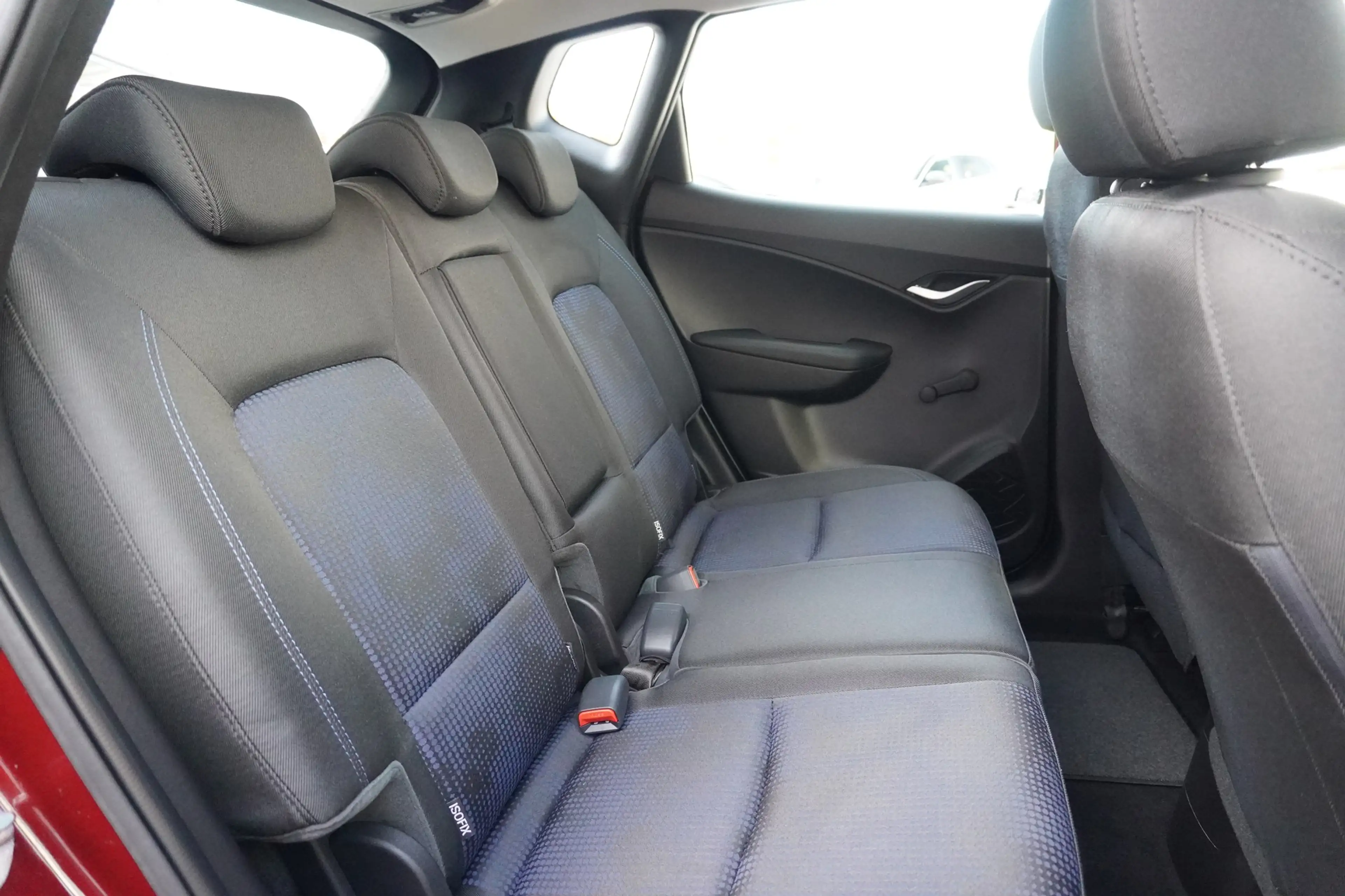 Hyundai iX20 1.4 blue Style AHK Klima USB AUX — photo 13