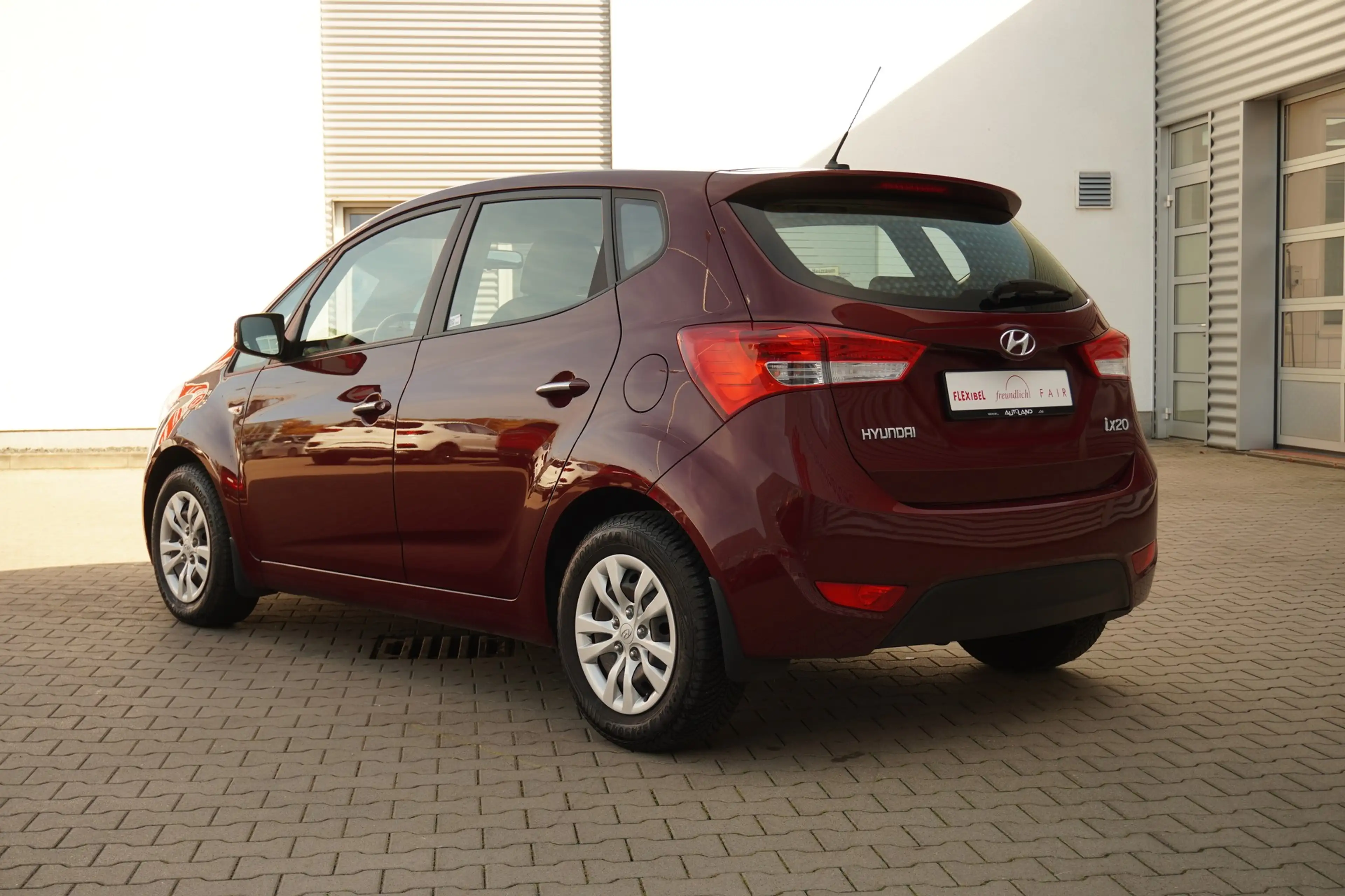 Hyundai iX20 1.4 blue Style AHK Klima USB AUX — photo 8