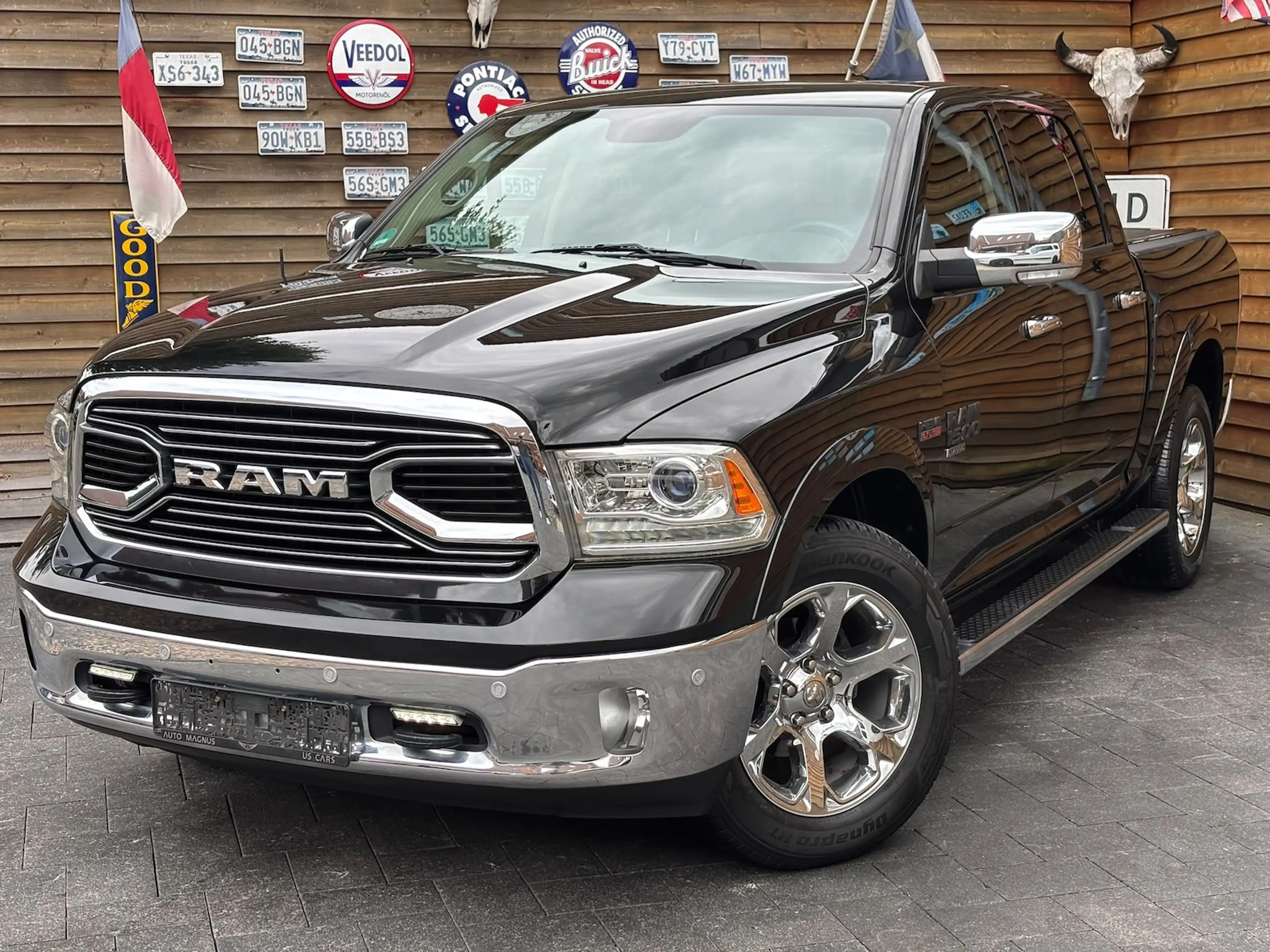 Dodge RAM 1500 Laramie 5,7 4x4 AHK Alpine Unfallfrei — photo 7
