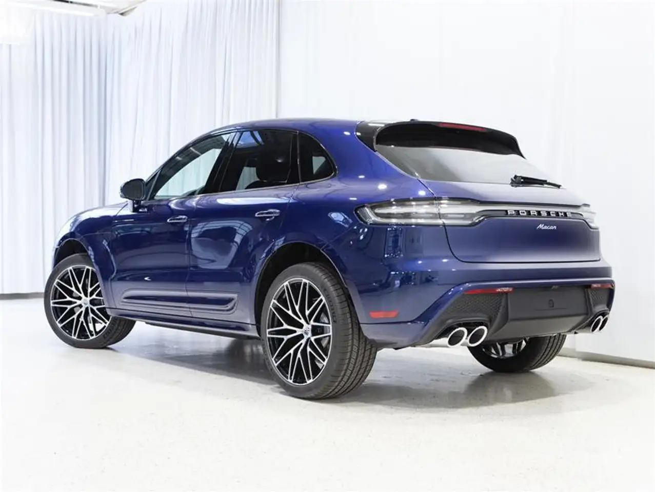 Porsche Macan снимка Porsche Macan