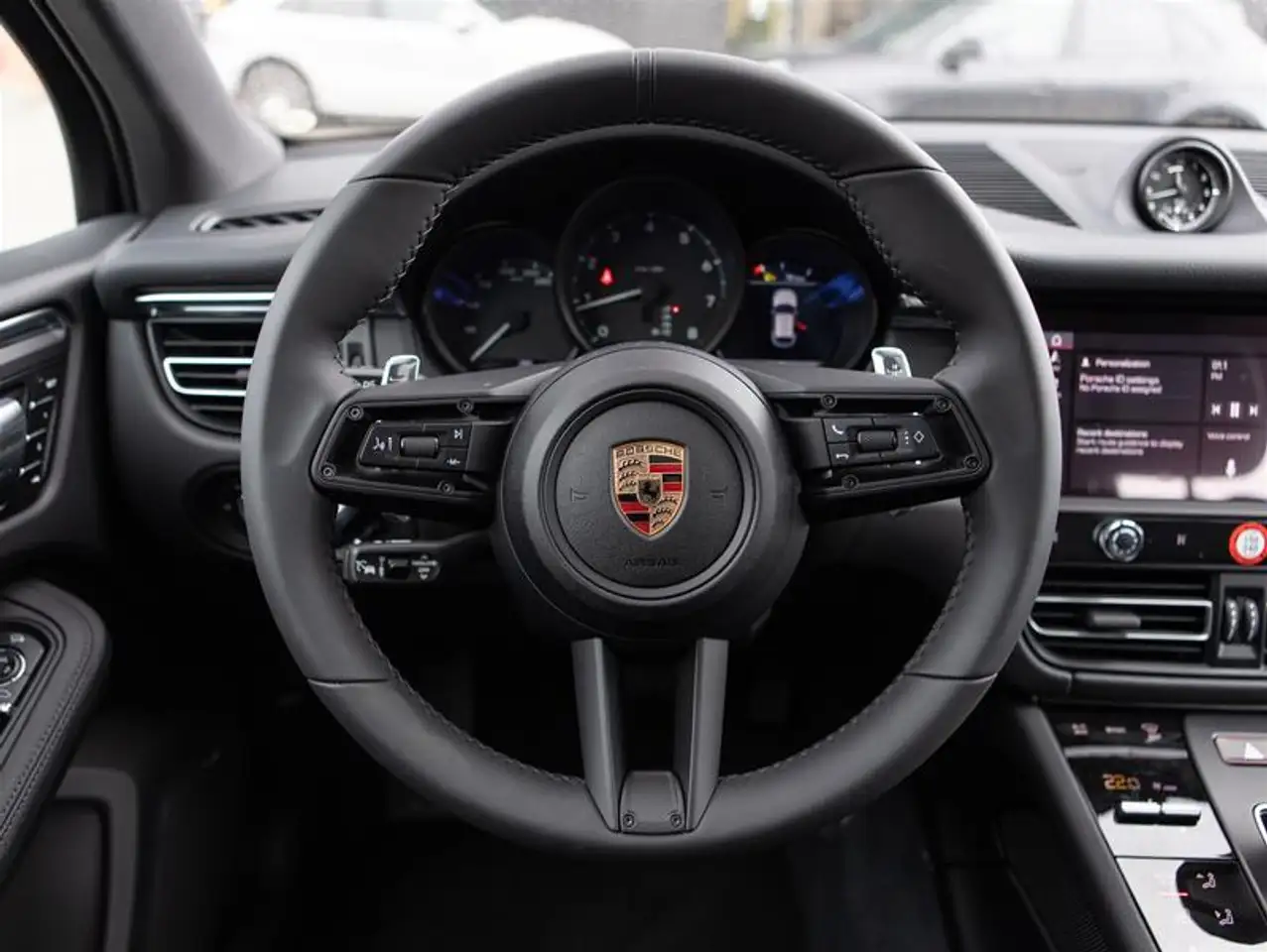 Porsche Macan снимка Porsche Macan