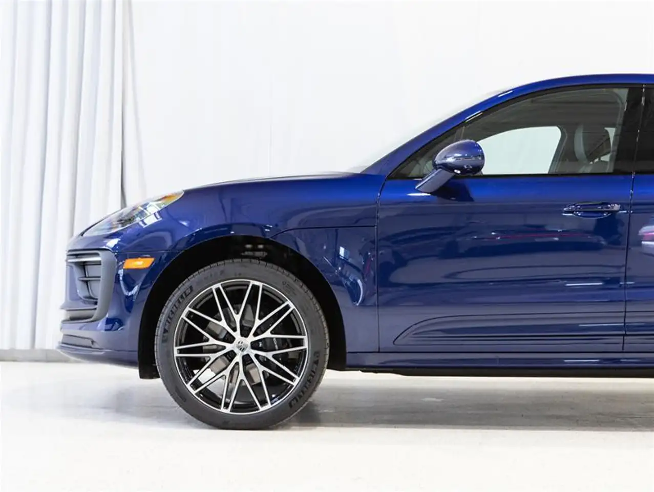 Porsche Macan снимка Porsche Macan